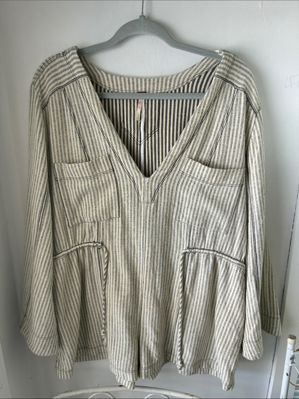 Free People Striped V-Neck Pocket Short Romper Cream & Gray S Worn 1X